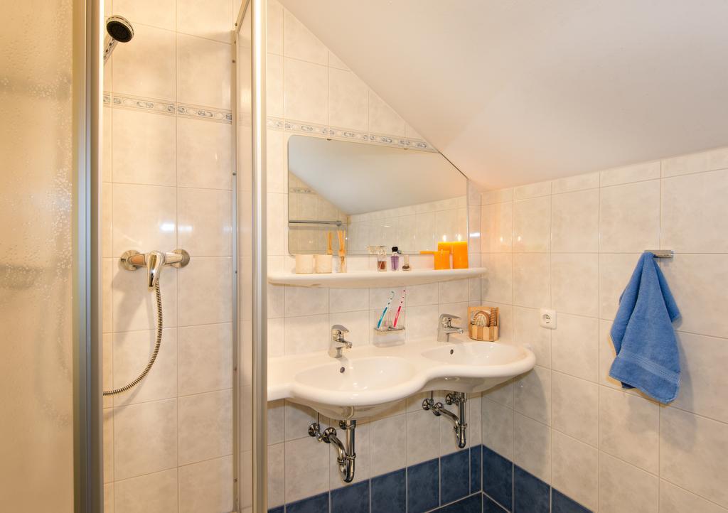Jugendgaestehaus Tauernruh Radstadt Szoba fotó